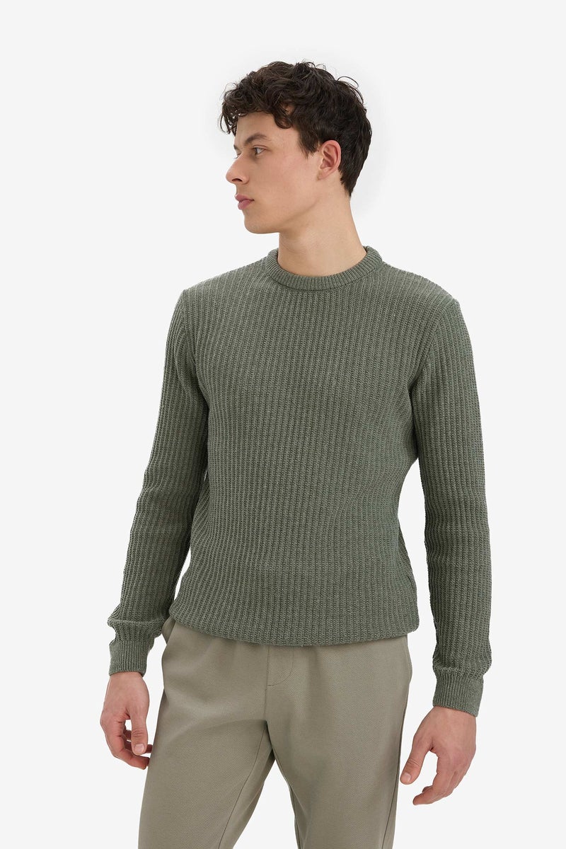 DeFacto Green Man Standard Fit Crew Neck Knitwear Pullover Casual - Image 3